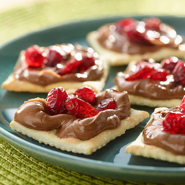 SKIPPY® Sweet ‘n Salty Chocolate Peanut Butter Snacks / Camilan Peanut Butter Cokelat Manis Asin